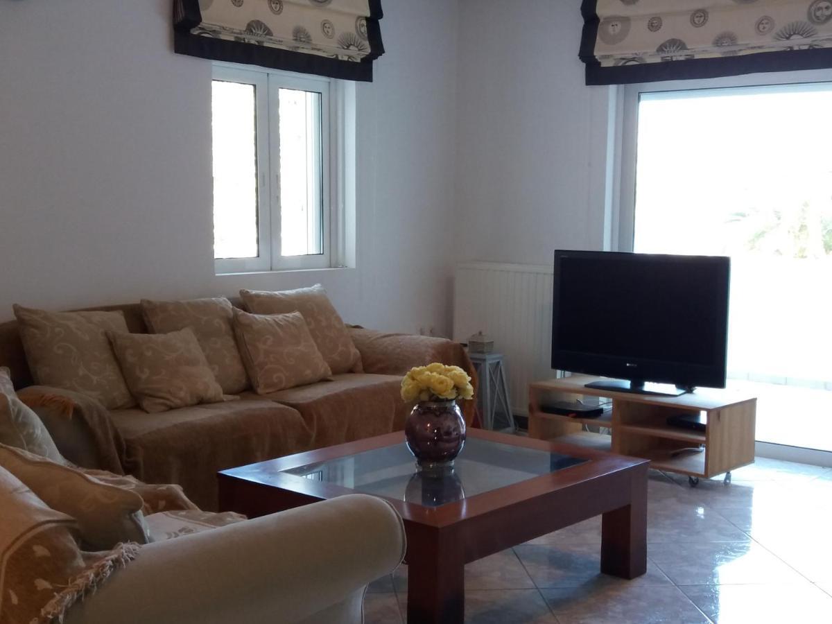 Néa Mákri Beach House Villa חדר תמונה